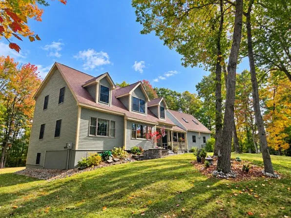 15 Miles Avenue, Old Orchard Beach, ME 04064