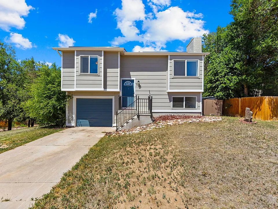 585 Blossom Field Rd
