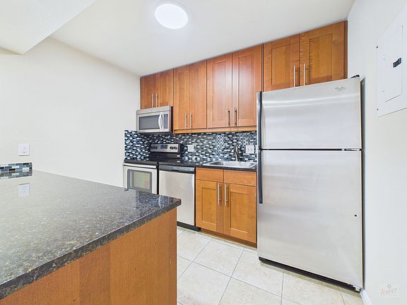 4th image of 7685 Northcross Dr Unit 1024