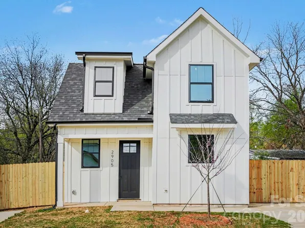 2905 Clyde Dr, Charlotte, NC 28208