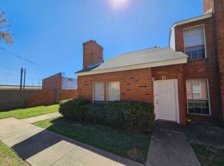 1404 Darr St APT D, Irving, TX 75061
