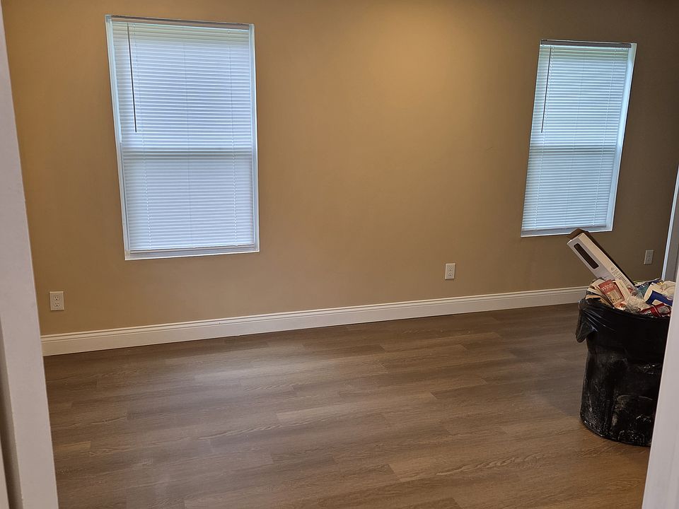 1st image of 13404 N Blakely Ln #1