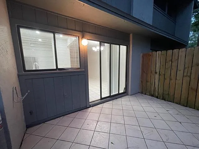 4135 NW 46th Dr #4135 — Photo 18