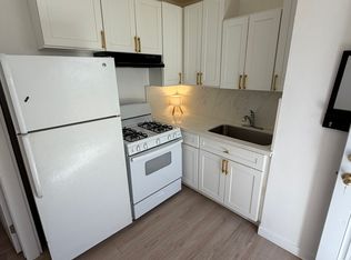 38926 Carolside Ave #1/2, Palmdale, CA 93550