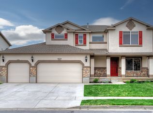 1024 W Manchester Dr, North Salt Lake, UT 84054