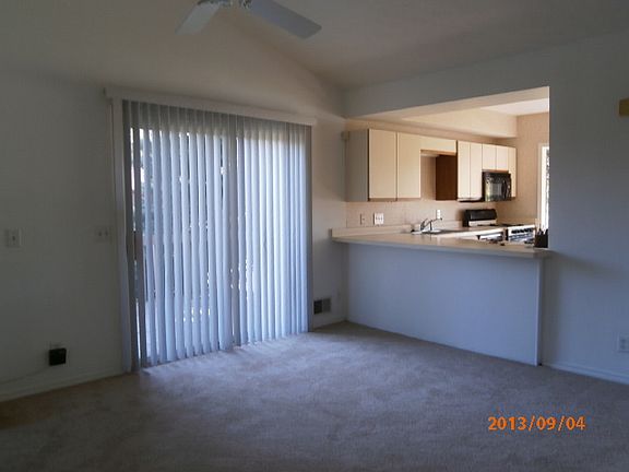 3rd image of 3255 W Cedarbush Dr