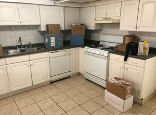 161B Pearl St #B, Cambridge, MA 02139