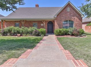 6912 Silverbell Ln, Amarillo, TX 79124
