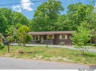 23 Forest Ln, Black Mountain, NC 28711