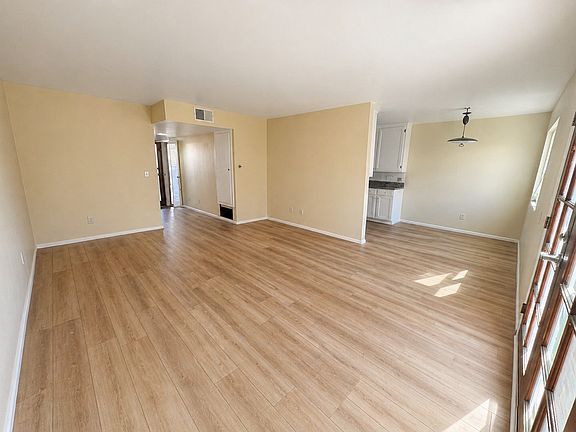 3rd image of 2434 Seawind Dr