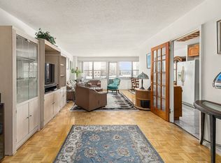 7031 108th St APT 6E, Flushing, NY 11375