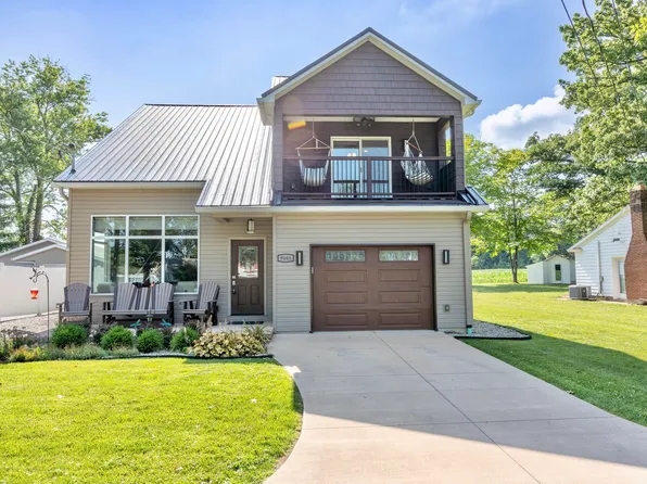 9666 Eastwood Dr, Belle Center, OH 43310