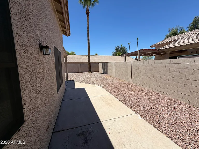 19816 N 34th Pl — Photo 15