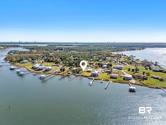 4th image of 16303 Bon Bay Dr
