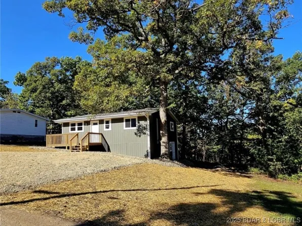 4861 University Ln, Osage Beach, MO 65065