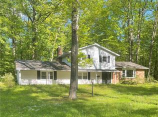 8769 Spinnerstown Rd, Coopersburg, PA 18036