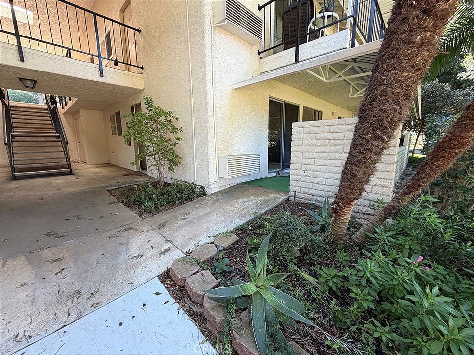 1st image of 3306 Via Carrizo Unit A