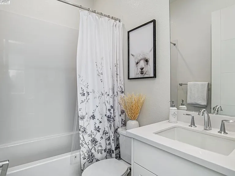 256 Element Rd — Photo 6