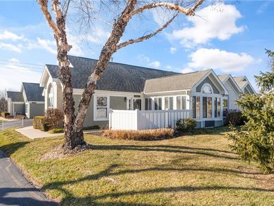 7114 Meadow View St, Shawnee, KS, 66227