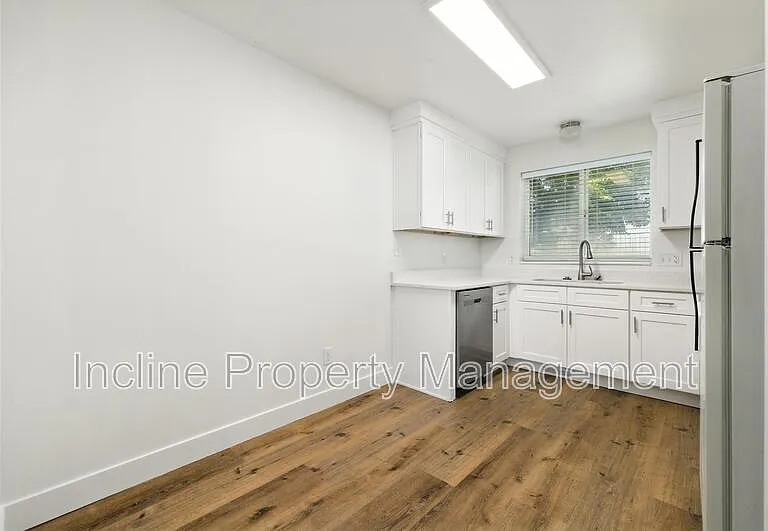 758 N 1060 W — Photo 4