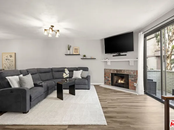 6540 Hayvenhurst Ave Unit 3, Van Nuys, CA 91406