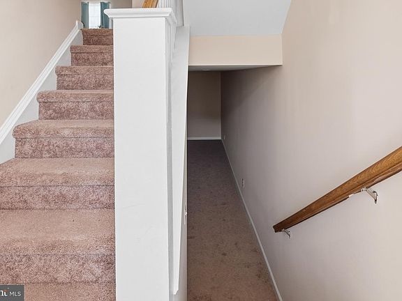 5th image of 107 Nicoles Ct #175