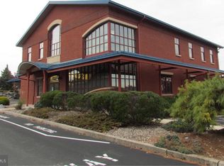 2210 Quarry Dr, Reading, PA 19609