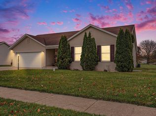 65722 Woodbury Dr, Goshen, IN 46526