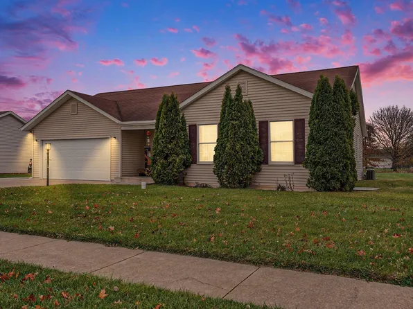 65722 Woodbury Dr, Goshen, IN 46526