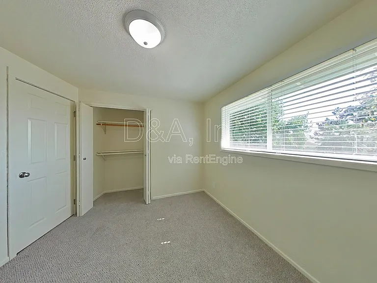 3756 NW 26th Ave — Photo 6