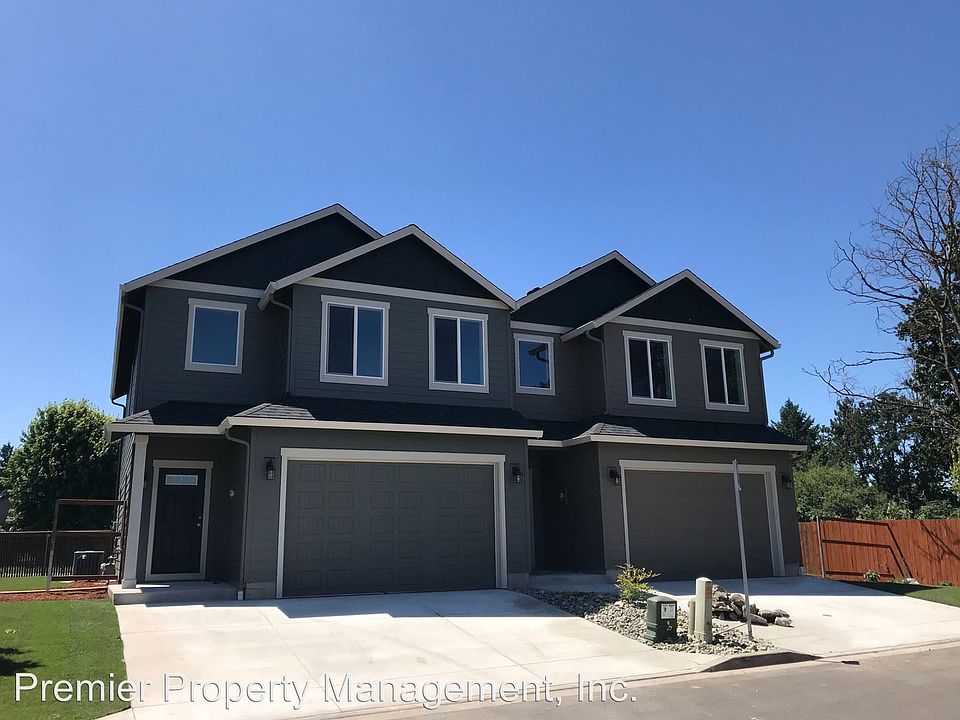 1st image of 4804 NE 124th Ct