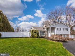 10 Doe Run, Warrington, PA 18976