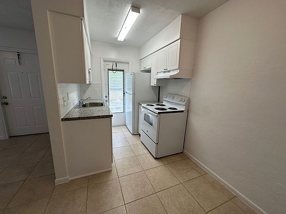 4th image of 1061 NE 23rd Ter APT 5