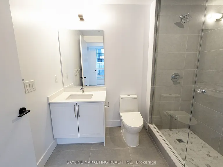 2450 Old Bronte Rd #737 — Photo 16