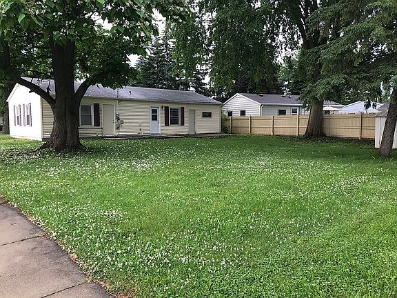 2nd image of 224 Jane Ct