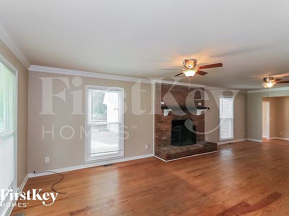 2nd image of 36 Lowery Rd
