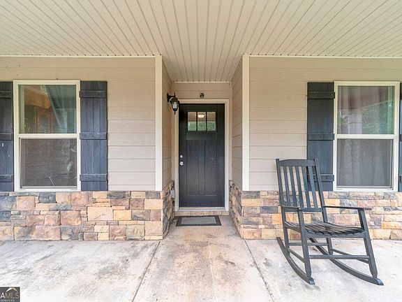 2nd image of 160 Morgan Way