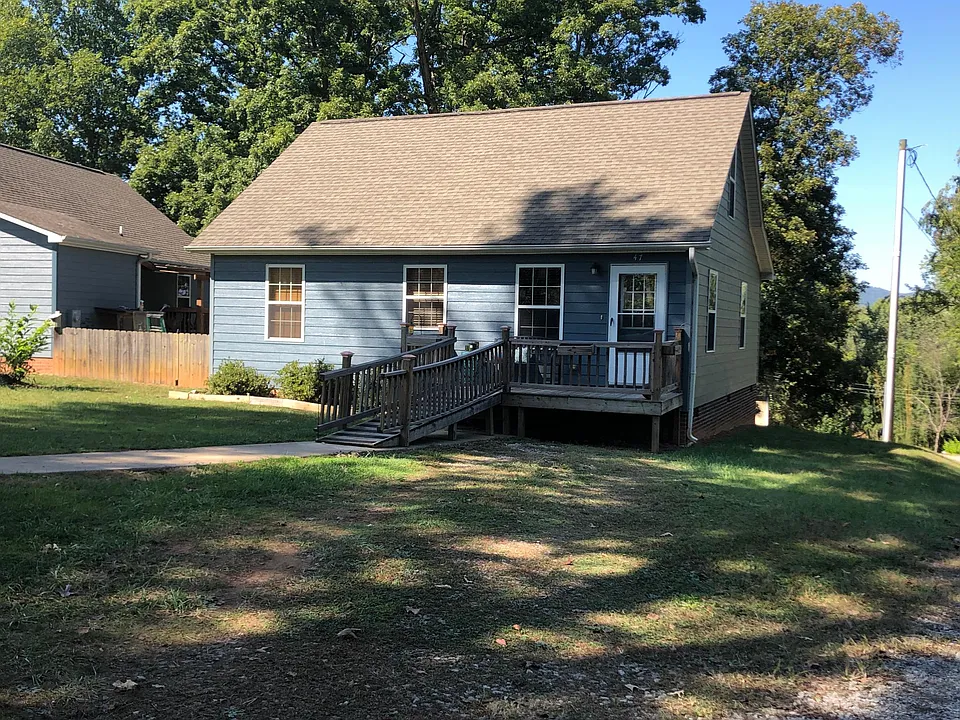 47 Enka Orchard St