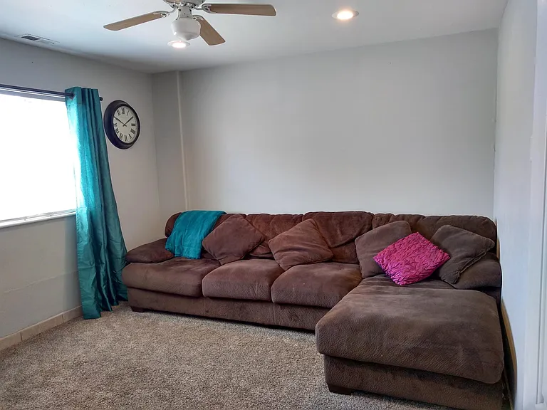 729 S 1420 W — Photo 26