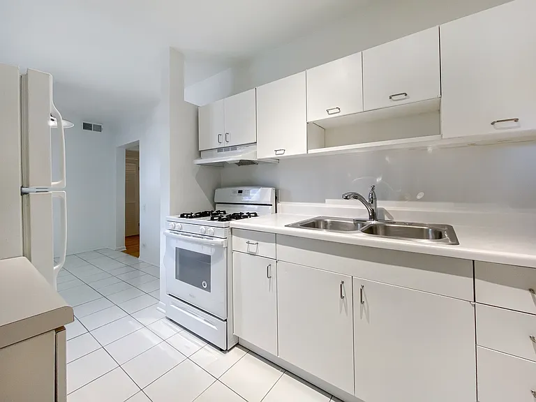 2106 W Concord Pl #2E — Photo 15