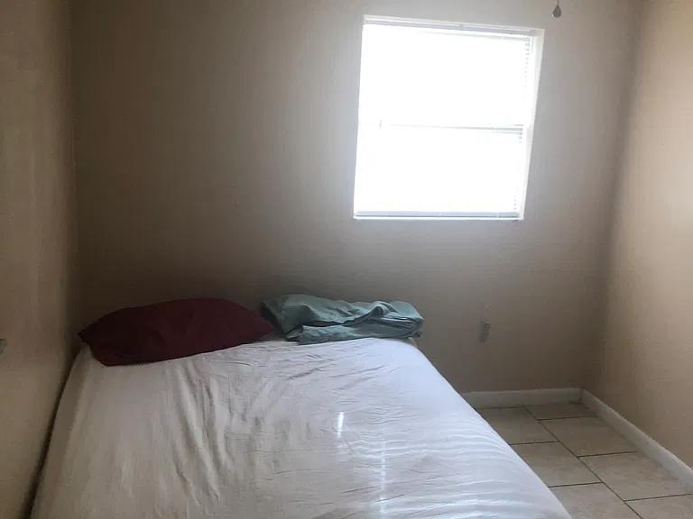 1120 Frazier Ave — Photo 9