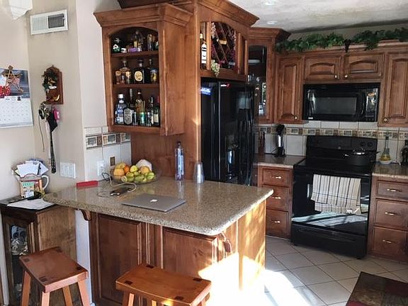 3rd image of 6755 Muscat Dr