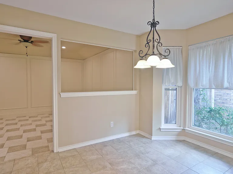 3700 Murphy Dr — Photo 7