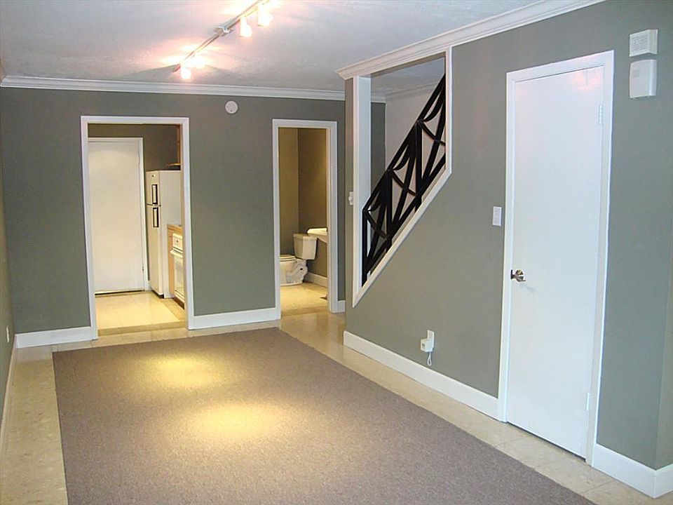 1st image of 7 Hyde Park Blvd APT 5
