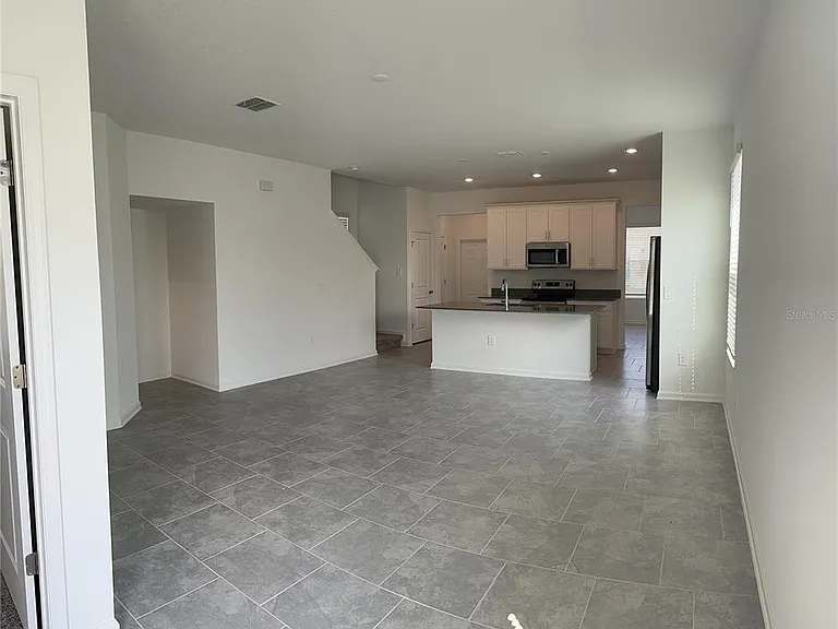 2525 Relaxing Ln — Photo 4