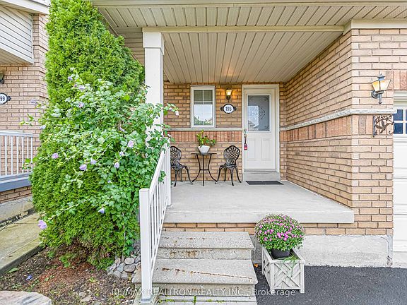 3rd image of 195 Kale Cres