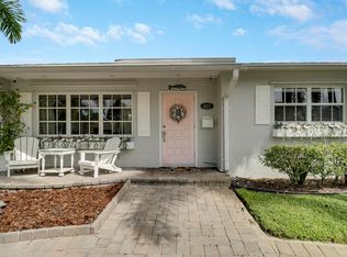 421 Driftwood Rd, North Palm Beach, FL 33408