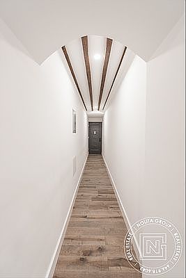 5th image of 152 W 49th St Frnt 2