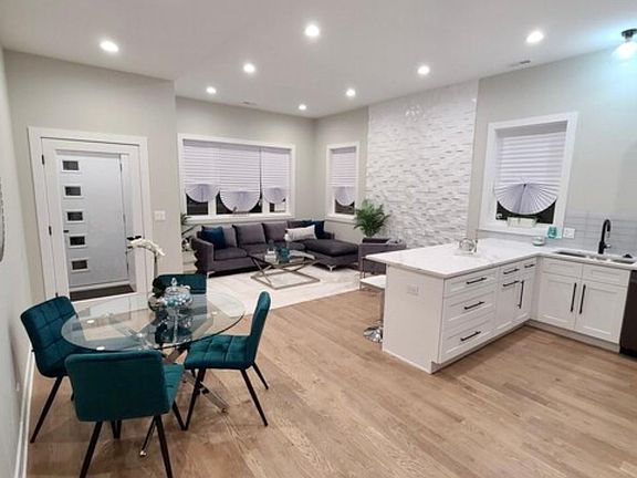 2nd image of 5907 W Waveland Ave #1