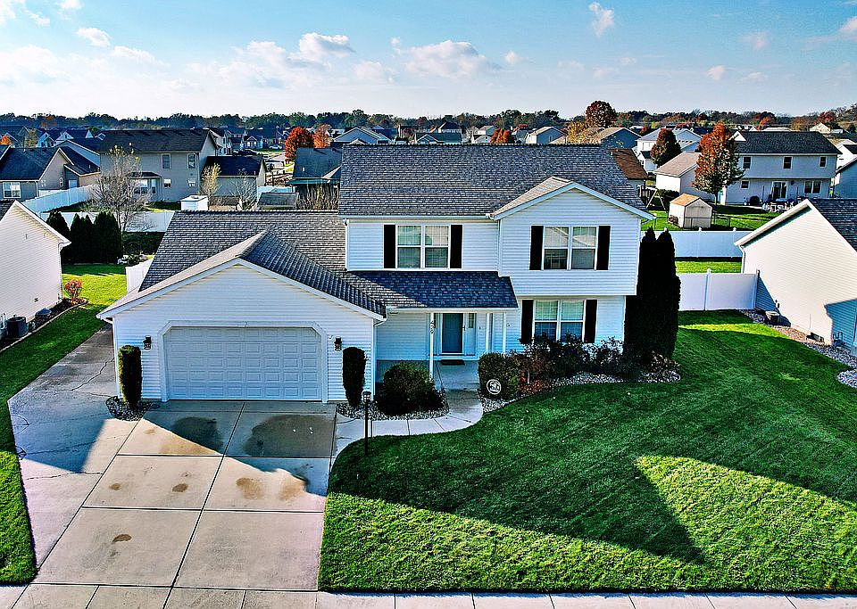 1st image of 429 Shepherds Cove Dr